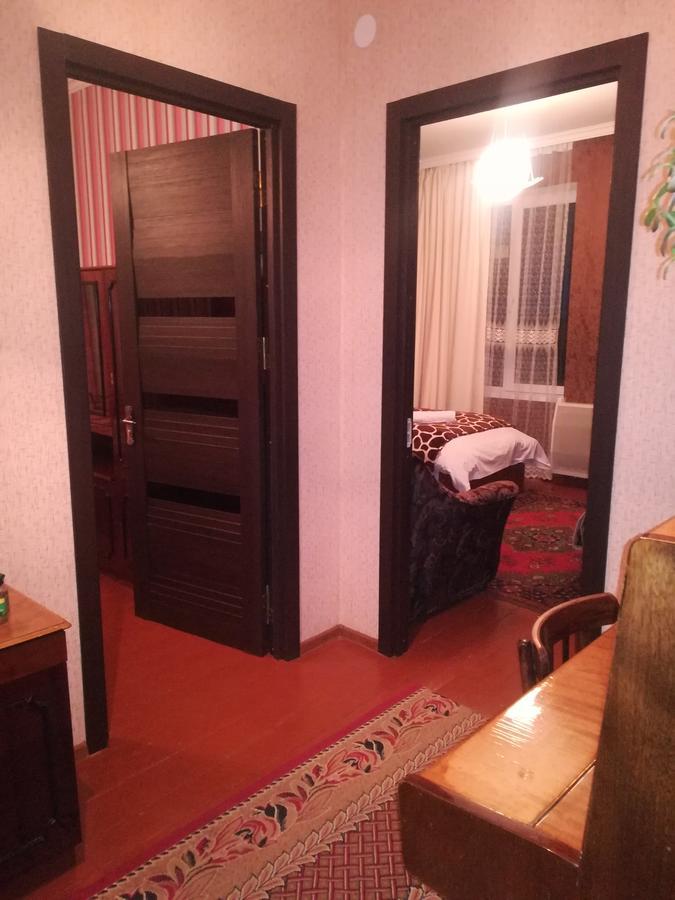 Nikoloz Guesthouse Kazbegi Exterior photo